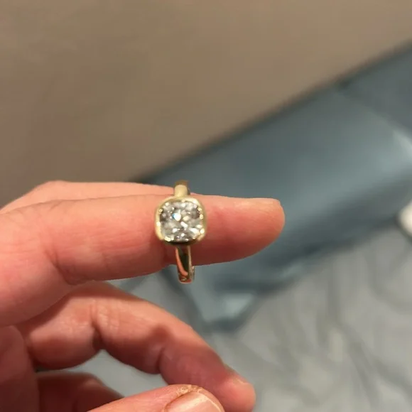 2 carat cushion cut diamond 14k solid - Picture 7 of 11